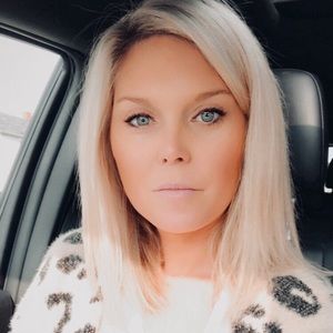 Meet your Posher, Michele